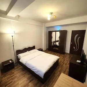  Apartment Warm Place In Old Town