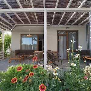 The Poolhouse Apartament Sunny Beach